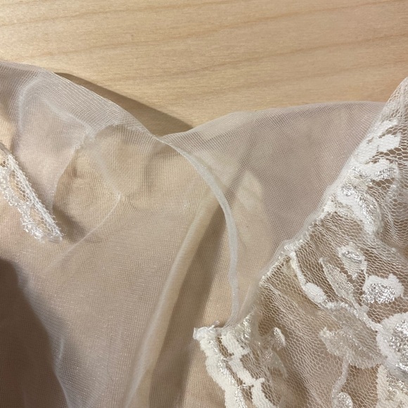 Roaman’s Sheer Robe One size fits all (JG) - Picture 8 of 12